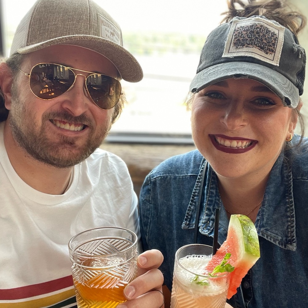 Meet your Posher, Em